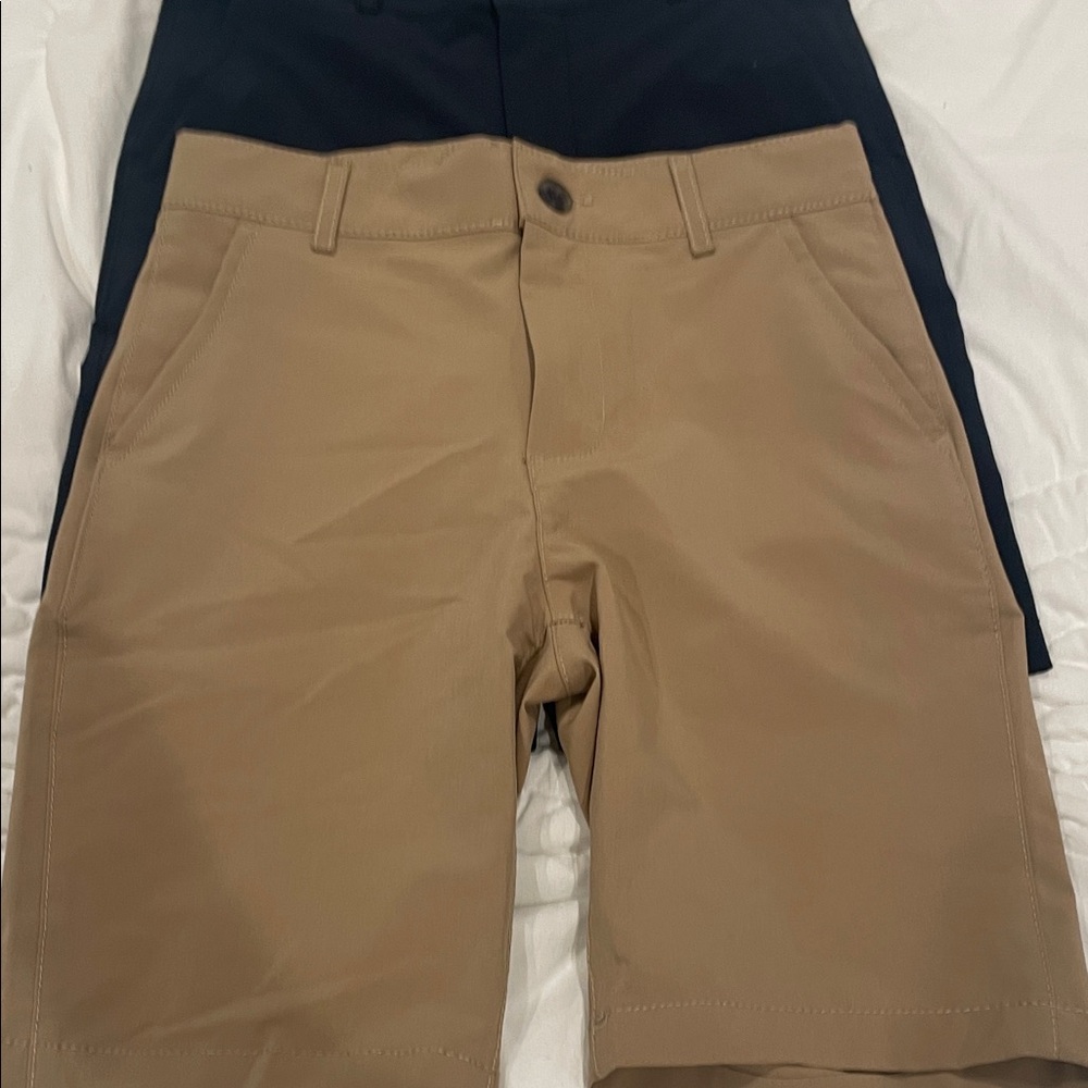 Childrens Place Boys Black and Tan Flat Front Shorts